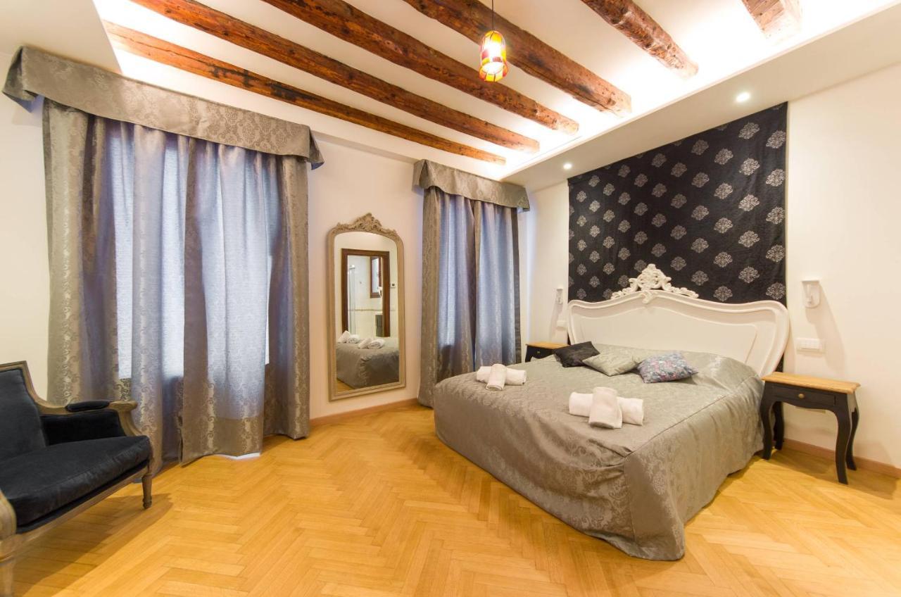 Residenza La Torretta Veneza Exterior foto