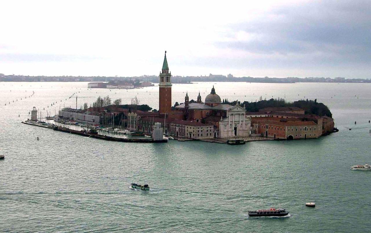 Residenza La Torretta Veneza Exterior foto
